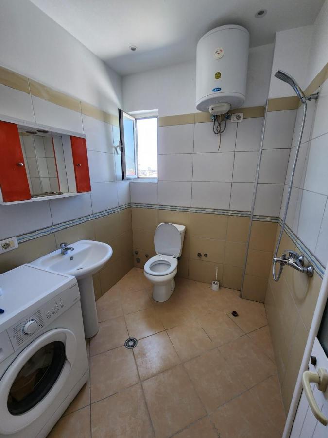 Class House * Tirana