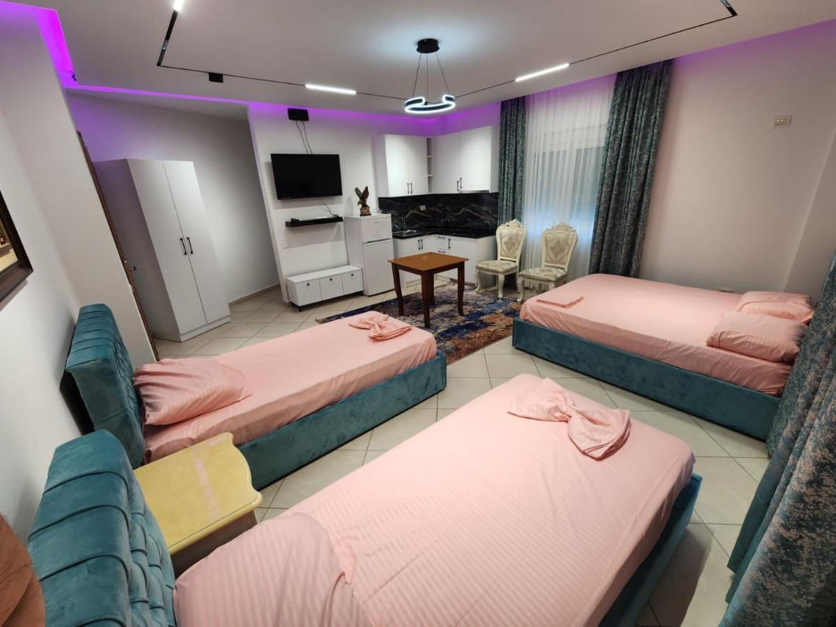 Class House * Tirana